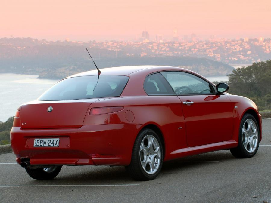 Alfa Romeo GT (937C) 2007 года  (AU) (фото 7 из 14)